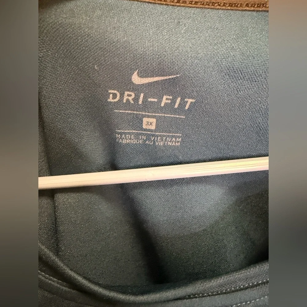 Women’s Nike Crewneck Sweatshirt